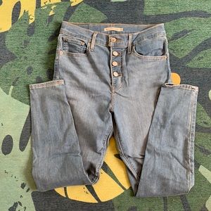 Levis Mile High Super Skinny Jeans